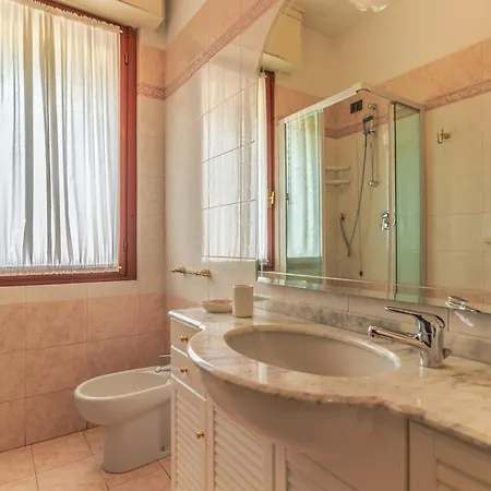 Casa Carla Relax Con Terrazza A アパート