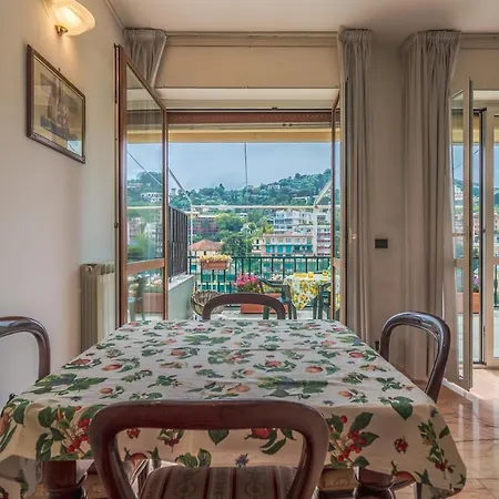 Casa Carla Relax Con Terrazza A * Rapallo